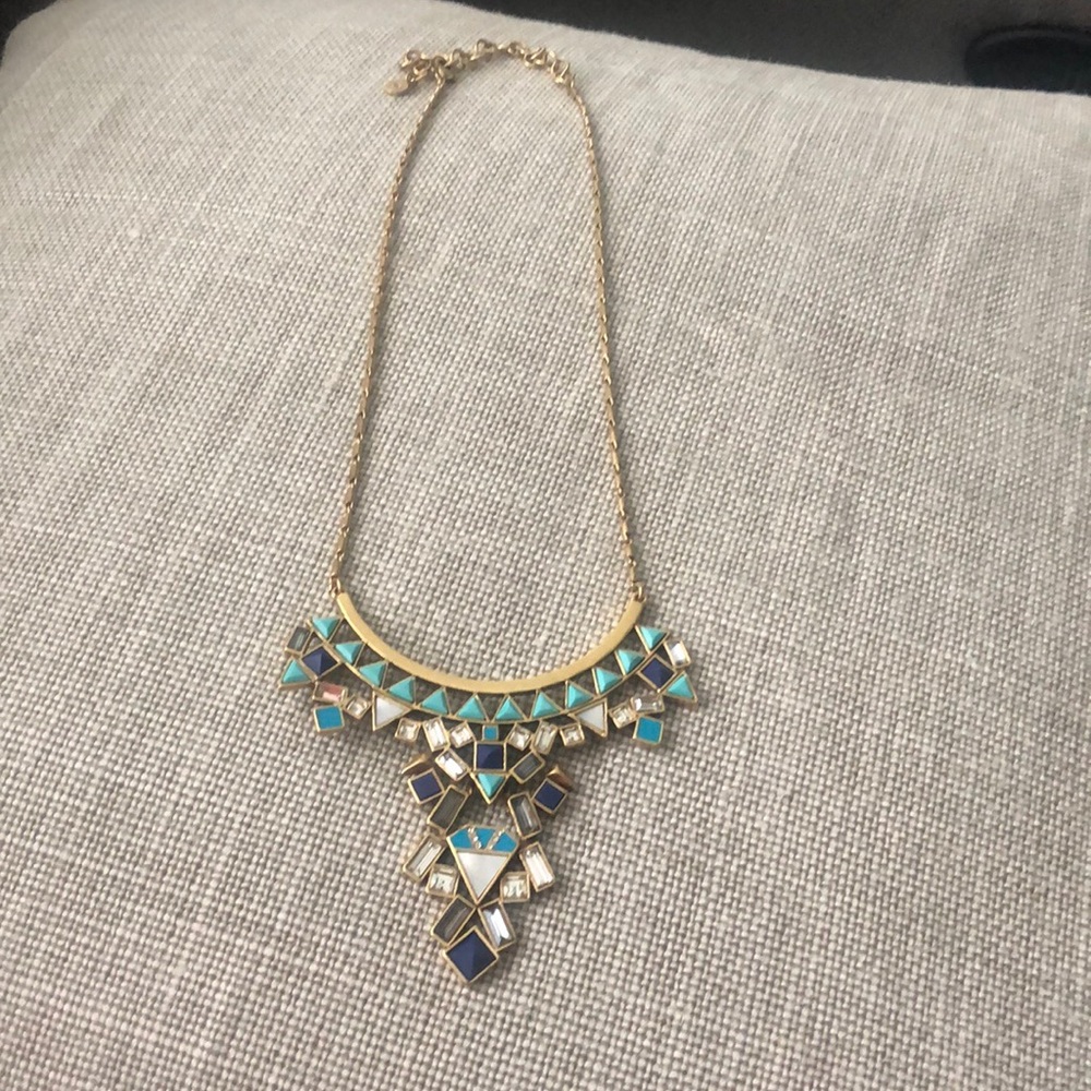 Stella and dot statement necklace